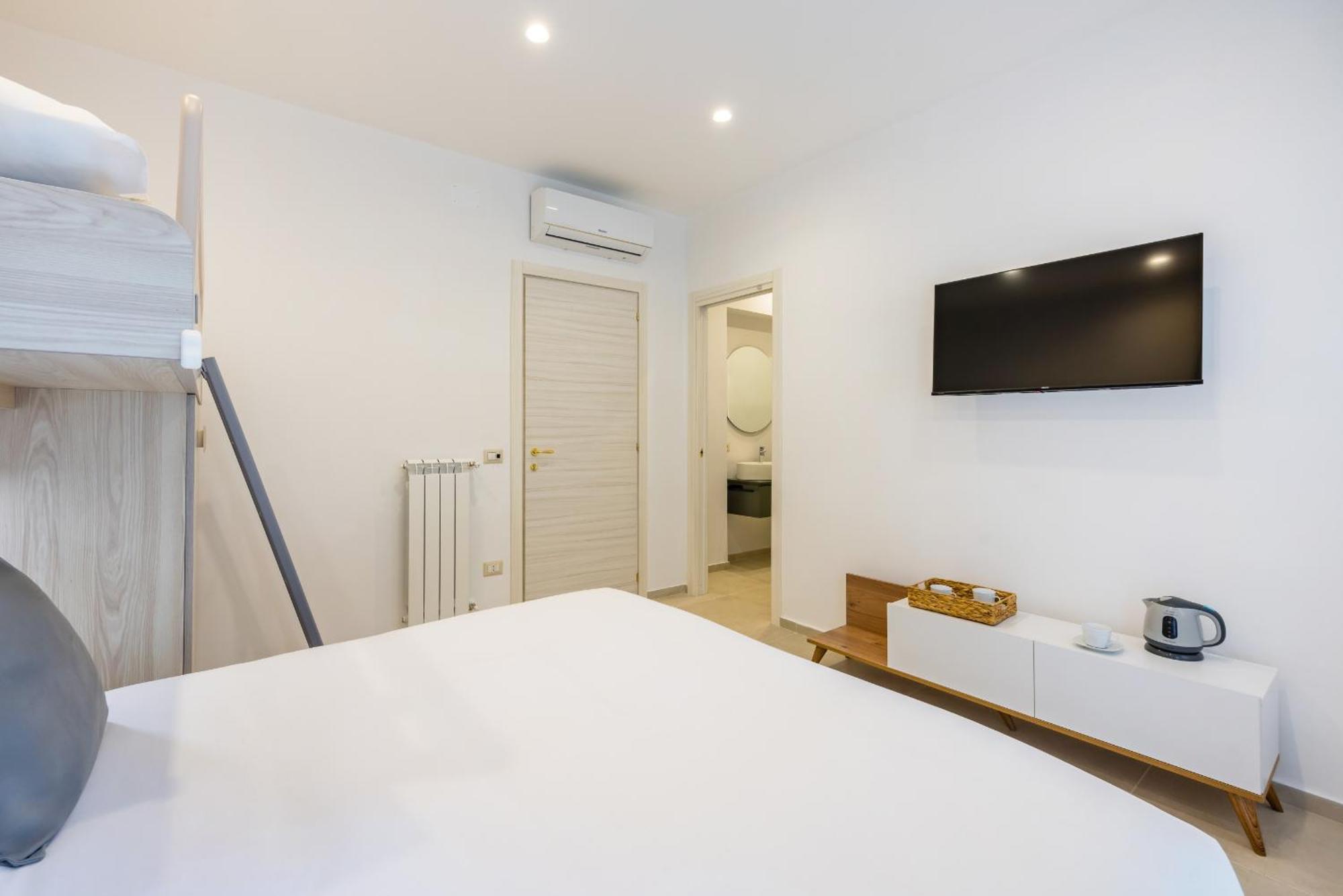 Montesanto View Rooms By Wonderful Italy Νάπολη Εξωτερικό φωτογραφία